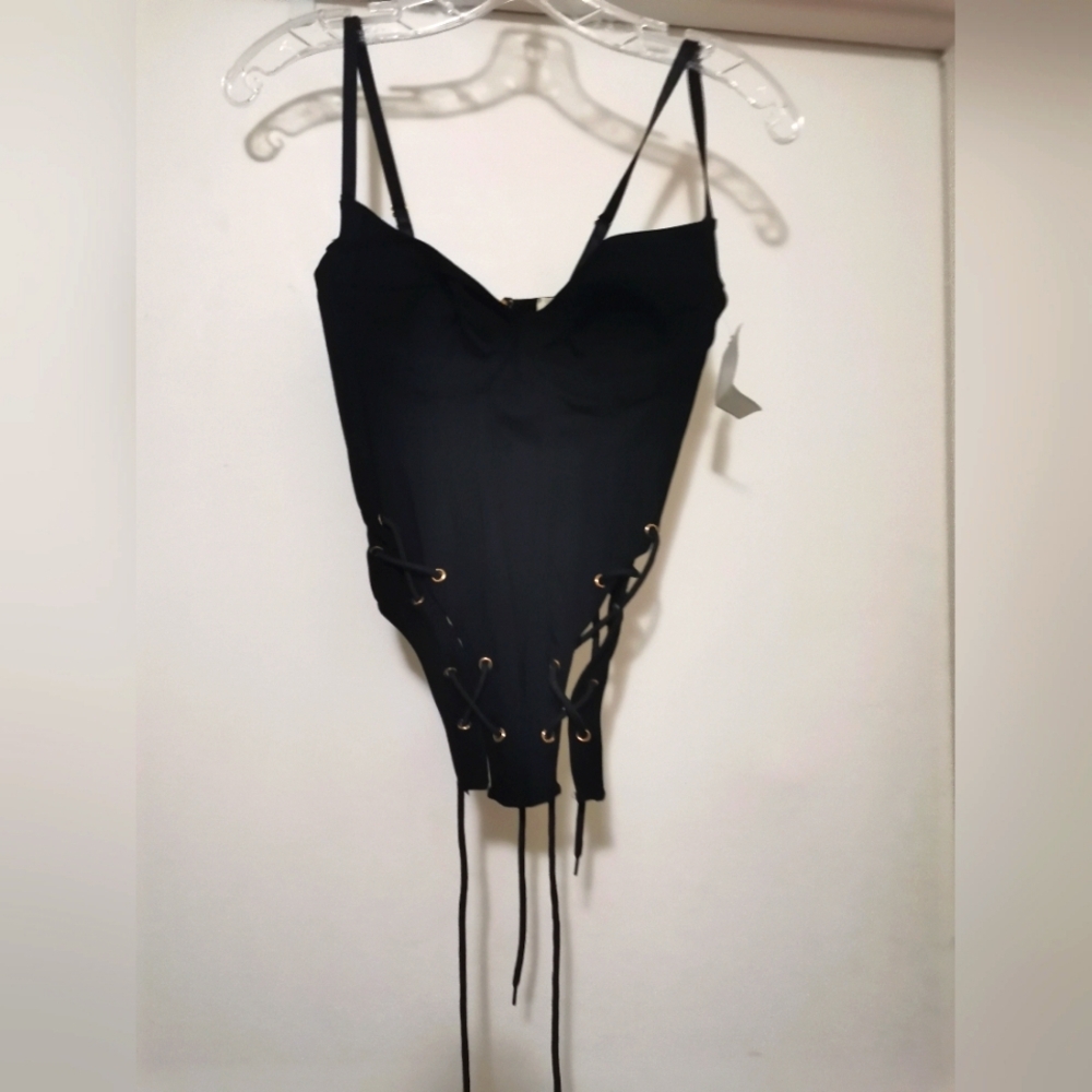 My Boo  Corset Bra Sz Medium Black NWT